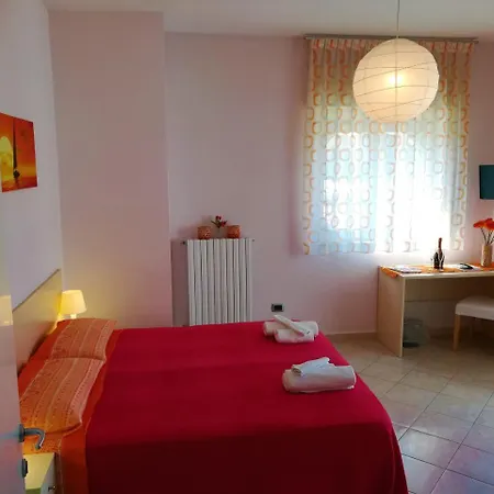 Zefiro 4* Pompeia
